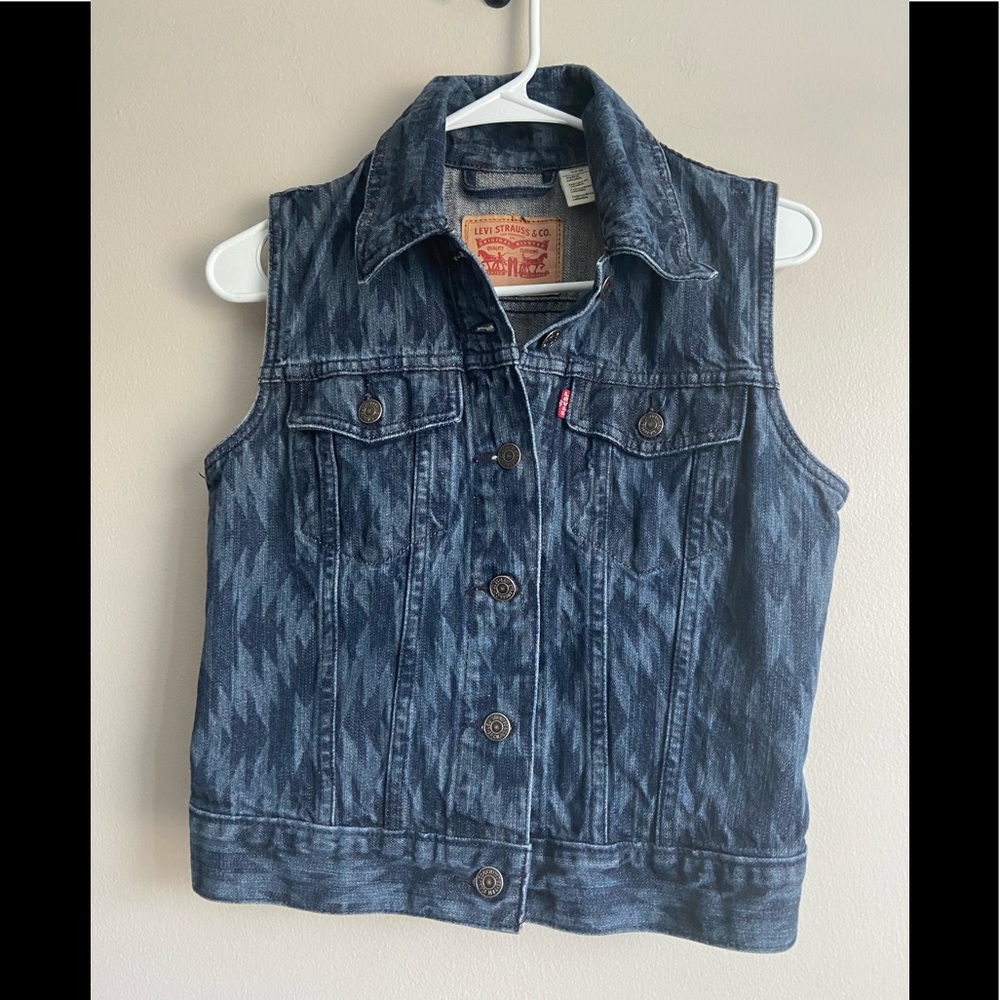 Levi's Strauss Women's Denim Sleeveless Jean Vest S Small Southwest Print